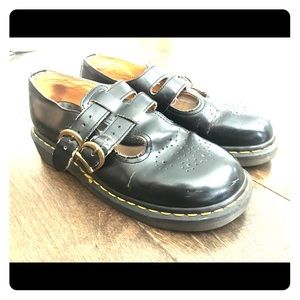 MADE IN ENGLAND Maryjane dr martens